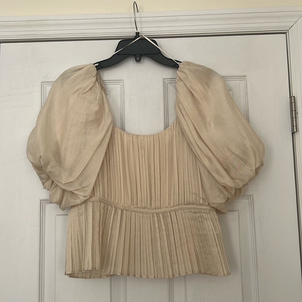 NEW Women’s Banana Republic Puff Sleeve Pleated Top, US 4